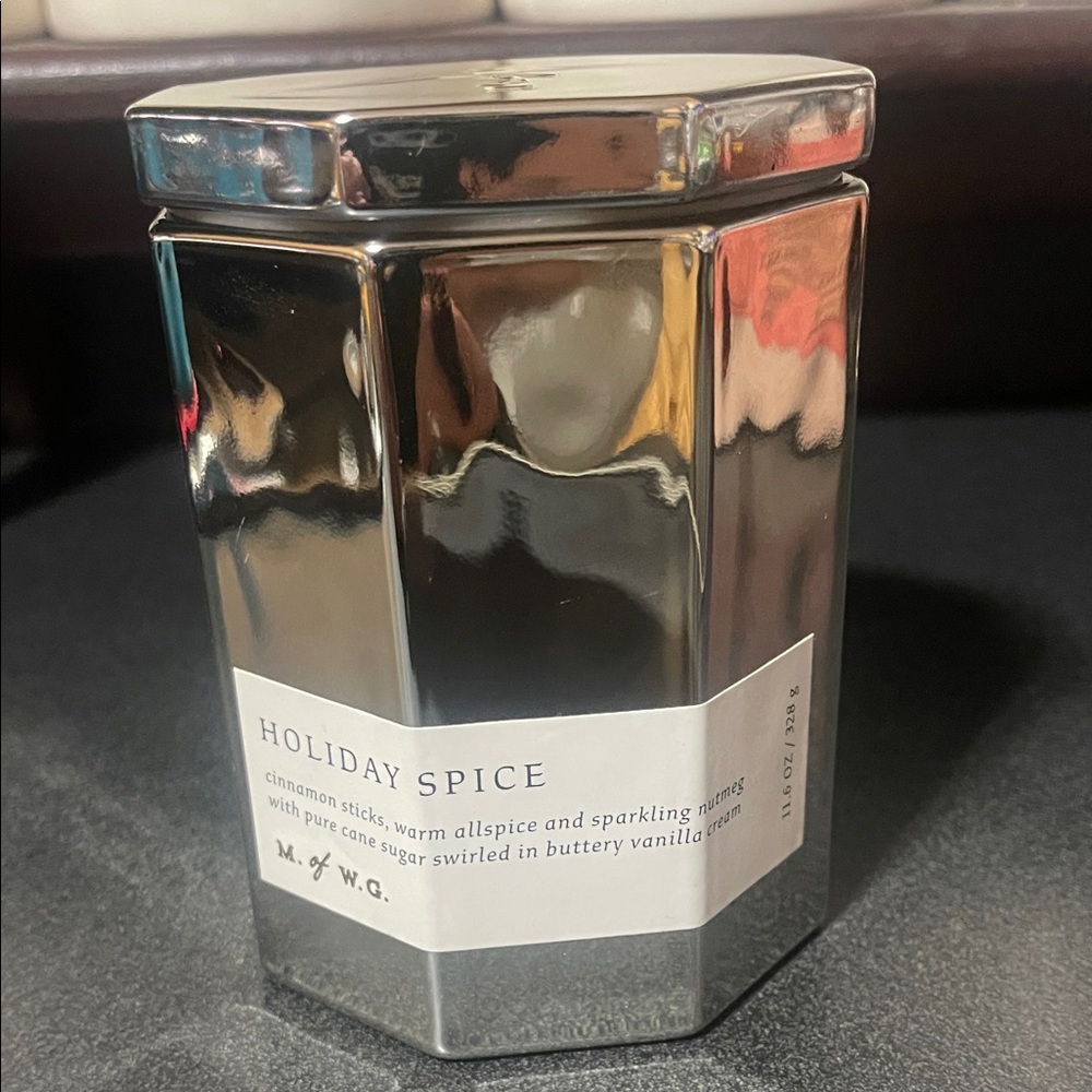Luxury Holiday Spice Silver Candle